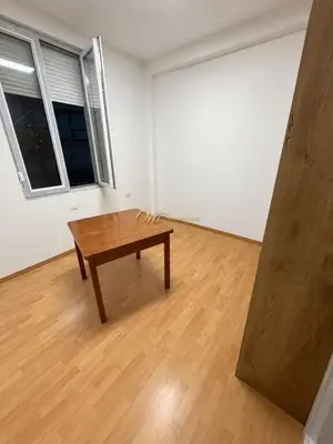 Ufficio in affitto a Rruga e Elbasanit, Tirana, 70 m². Foto 5 di 5