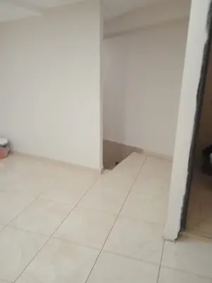 Commercial space for rent in Rruga e Durrësit, Tirana, 30 m². Photo 2 of 4
