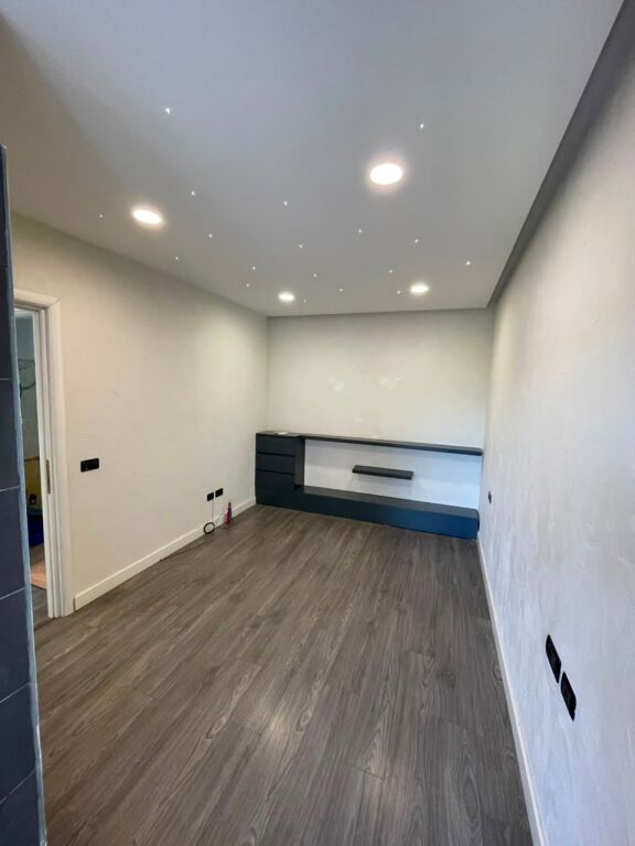 Appartamento 2+1 in affitto a Myslym Shyri, Tirana, 90 m². Foto 2 di 3