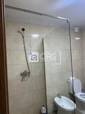 Apartament 1+1 me qera në 5 maj, Tiranë, 78 m². Foto 3 nga 6