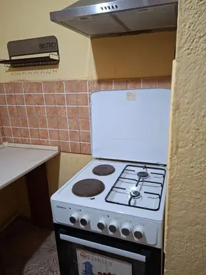 Vilë 2+1 me qera në Kristal Center, Tiranë, 135 m². Foto 6 nga 9