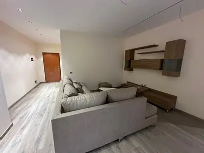 Appartamento 3+1 in affitto a Tirana, 155 m². Foto 2 di 6