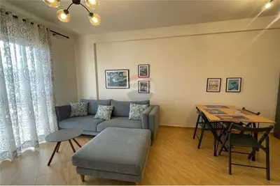 Apartment 1+1 for rent in Rruga e re, Vlorë, 65 m². Photo 2 of 11