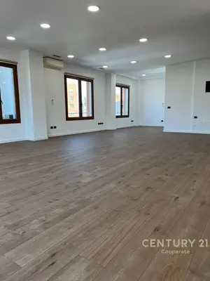 Ufficio in affitto a Hilton Garden Inn, Tirana, 430 m². Foto 4 di 4