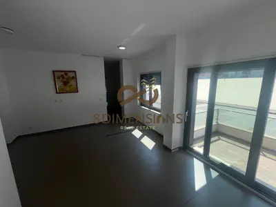 Office for rent in Ring Center, Tirana, 70 m². Photo 3 of 8