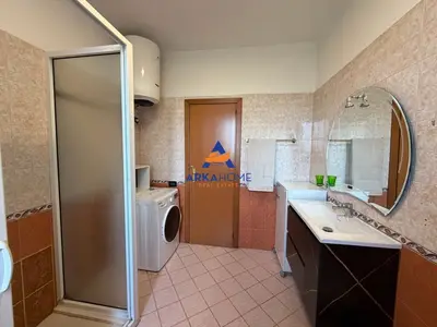 Appartamento 4+1 in affitto ad Ish Ekspozita, Tirana, 140 m². Foto 10 di 11