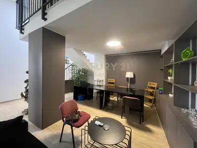 Zyrë me qera në Rruga Hoxha Tahsim, Tiranë, 90 m². Foto 4 nga 10