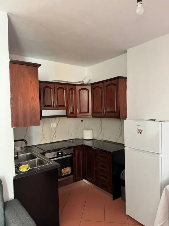 Apartment 2+1 for rent in Plazh, Durrës, 80 m². Photo 1 of 8