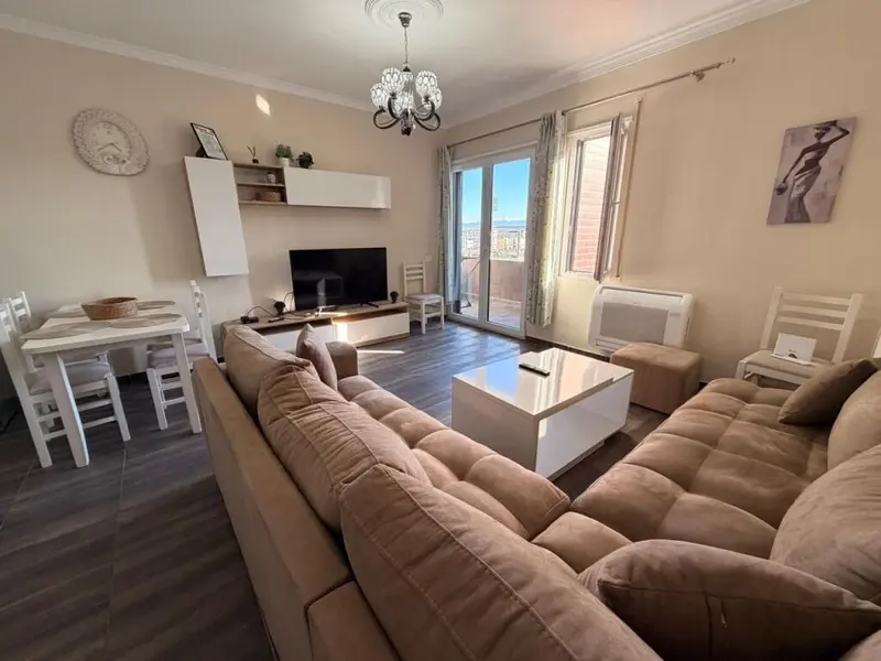 Apartament 2+1 me qera në Stadiumi Niko Dovana, Durrës, 80 m²