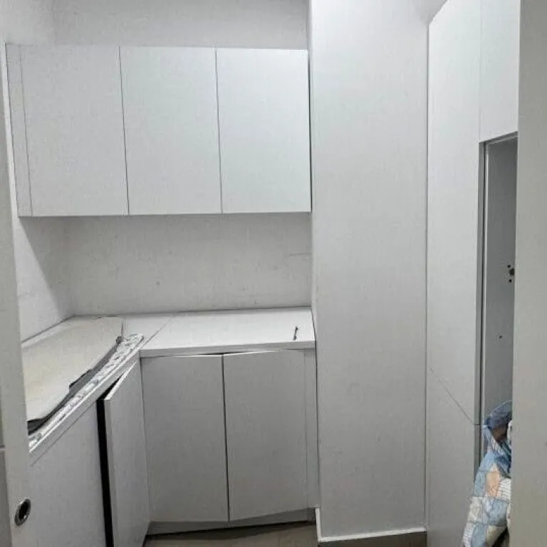 Apartament 3+1 me qera në Stadiumi Dinamo, Tiranë, 135 m². Foto 1 nga 4