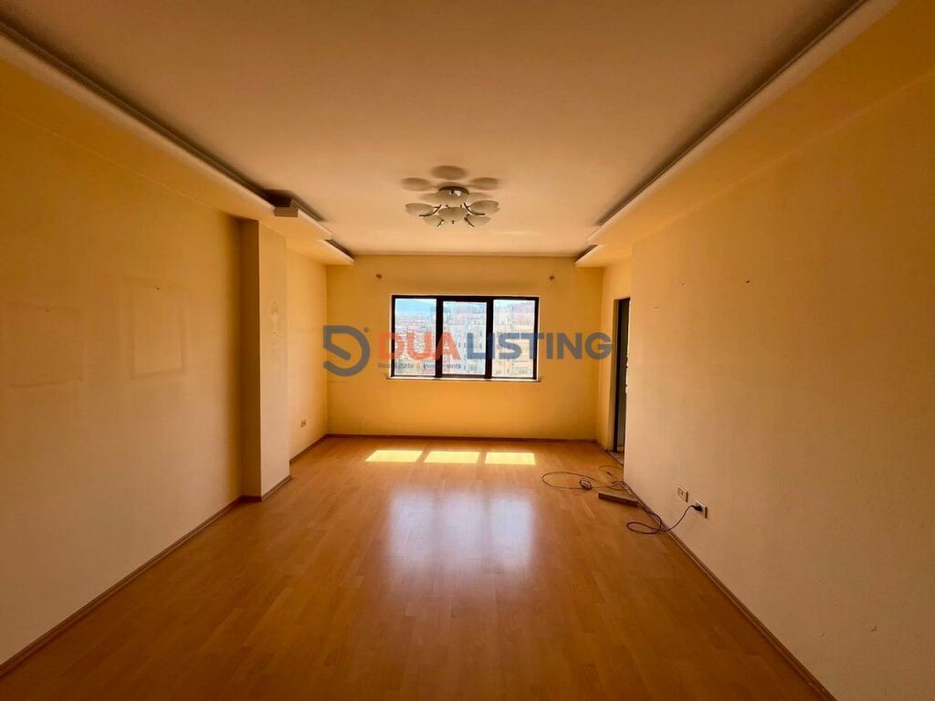 Appartamento 1+1 in affitto a Rruga e Kosovarëve, Tirana, 77 m². Foto 1 di 3