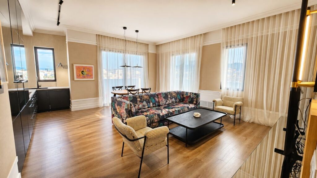 Apartment 2+1 for rent in Vasil Shanto, Tirana, 135 m²