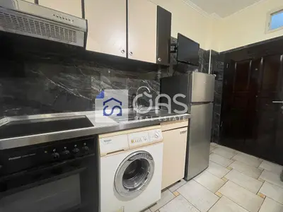 Apartment 1+1 for rent in 5 Maj, Tirana, 70 m². Photo 4 of 4