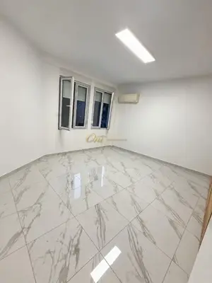 Ufficio in affitto a Rruga e Elbasanit, Tirana, 70 m². Foto 2 di 5