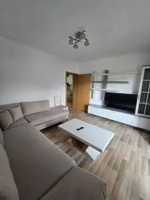 Appartamento 1+1 in affitto a Rruga e Elbasanit, Tirana, 64 m². Foto 2 di 10