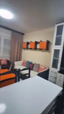 Apartament 1+1 me qera në Rruga Sami Frashëri, Tiranë, 60 m². Foto 3 nga 11