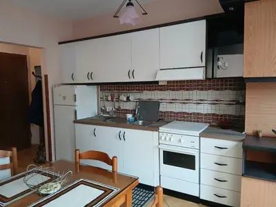 Apartament 2+1 me qera në Kodra e Diellit, Tiranë, 100 m². Foto 8 nga 11