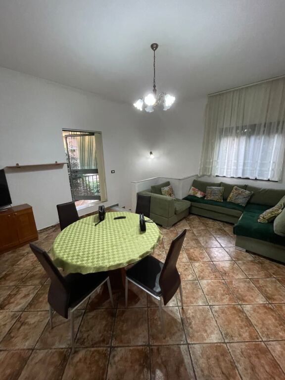 Apartment 2+1 for rent in Rruga e Durrësit, Tirana, 100 m². Photo 3 of 3