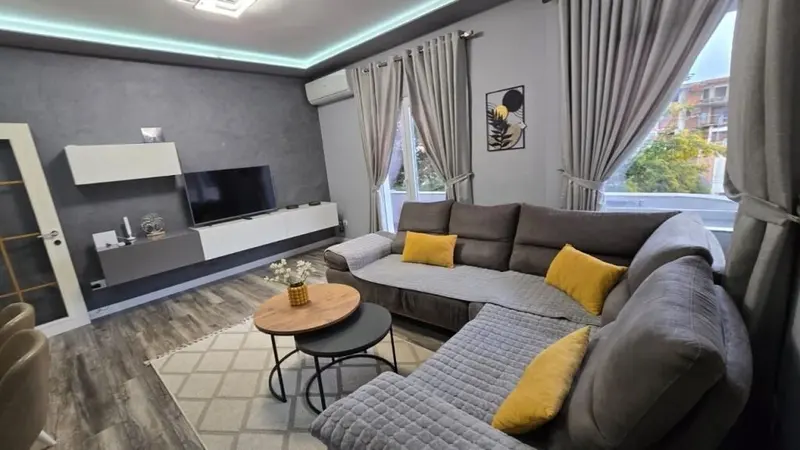 Appartamento 2+1 in affitto a Sauk, Tirana, 115 m²