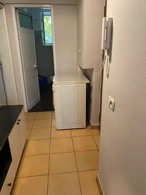Apartament 2+1 me qera në Vasil Shanto, Tiranë, 72 m². Foto 5 nga 6