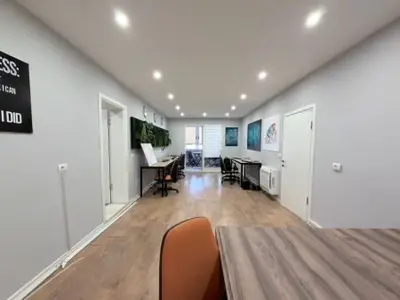 Office for rent in Rruga e Kavajës, Tirana, 110 m². Photo 8 of 8