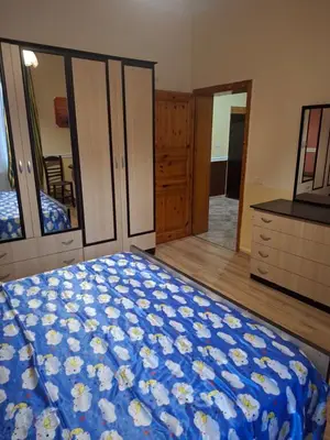 Vilë 2+1 me qera në Kristal Center, Tiranë, 135 m². Foto 2 nga 9