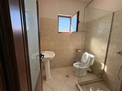 Studio for rent in Plazhi Rrota e Kuqe, Durrës, 40 m². Photo 8 of 11