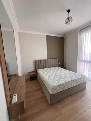 Apartament 1+1 me qera në Rruga Jordan Misja, Tiranë, 70 m². Foto 7 nga 10