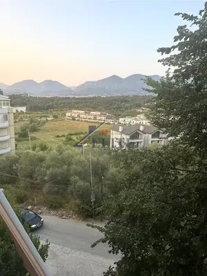 Apartment 2+1 for rent in Liqeni i Thatë, Tirana, 120 m². Photo 10 of 11