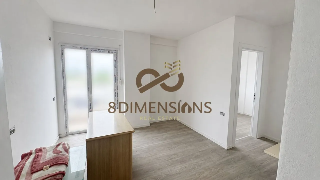 Apartament 3+1 me qera në Selitë, Tiranë, 130 m². Foto 1 nga 11