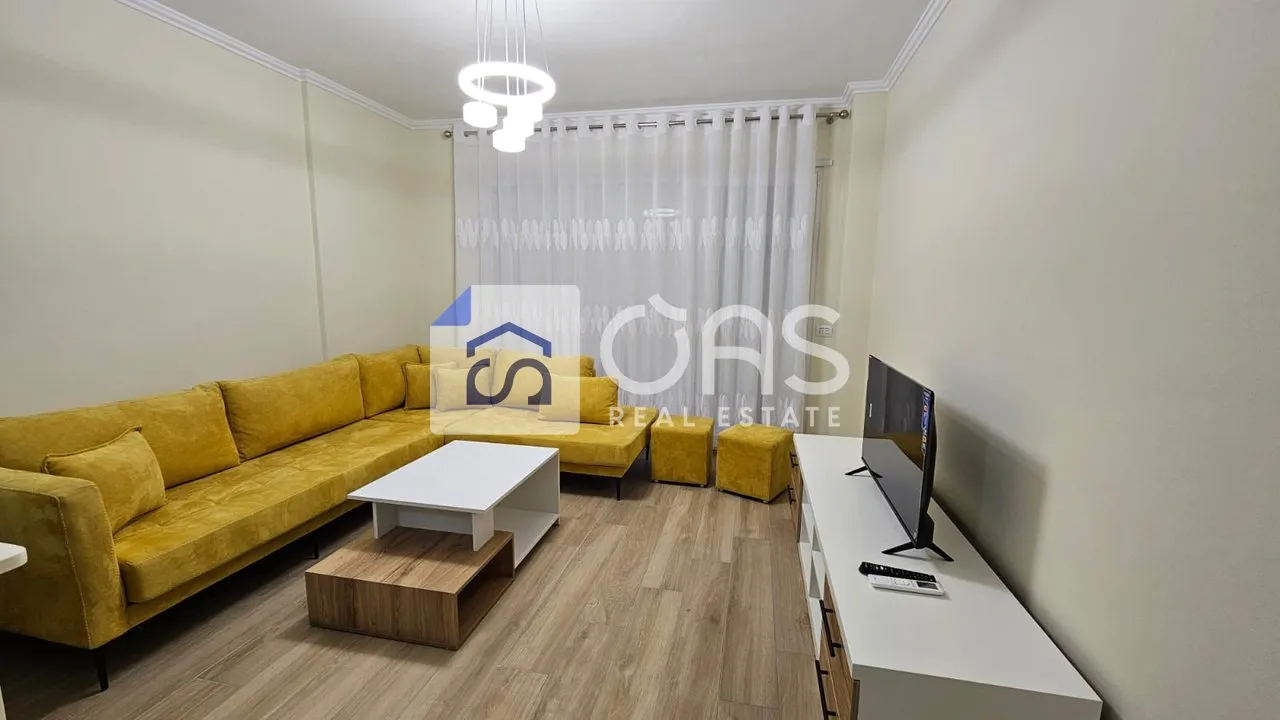 Apartament 2+1 me qera në Don Bosko, Tiranë, 100 m². Foto 1 nga 6