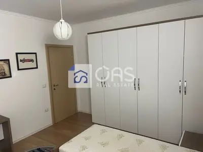 Apartament 3+1 me qera në Kodra e Diellit, Tiranë, 120 m². Foto 8 nga 11