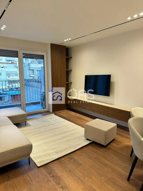 Appartamento 1+1 in affitto a Xhamlliku, Tirana, 49 m²