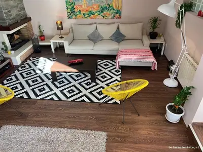 Apartament 3+1 me qera në Blloku, Tiranë, 250 m². Foto 2 nga 12