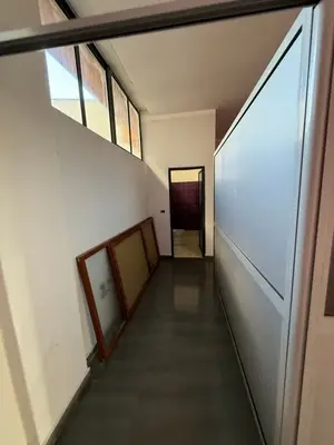 Shop for rent in Rruga Jeronim de Rada, Tirana, 52 m². Photo 3 of 9