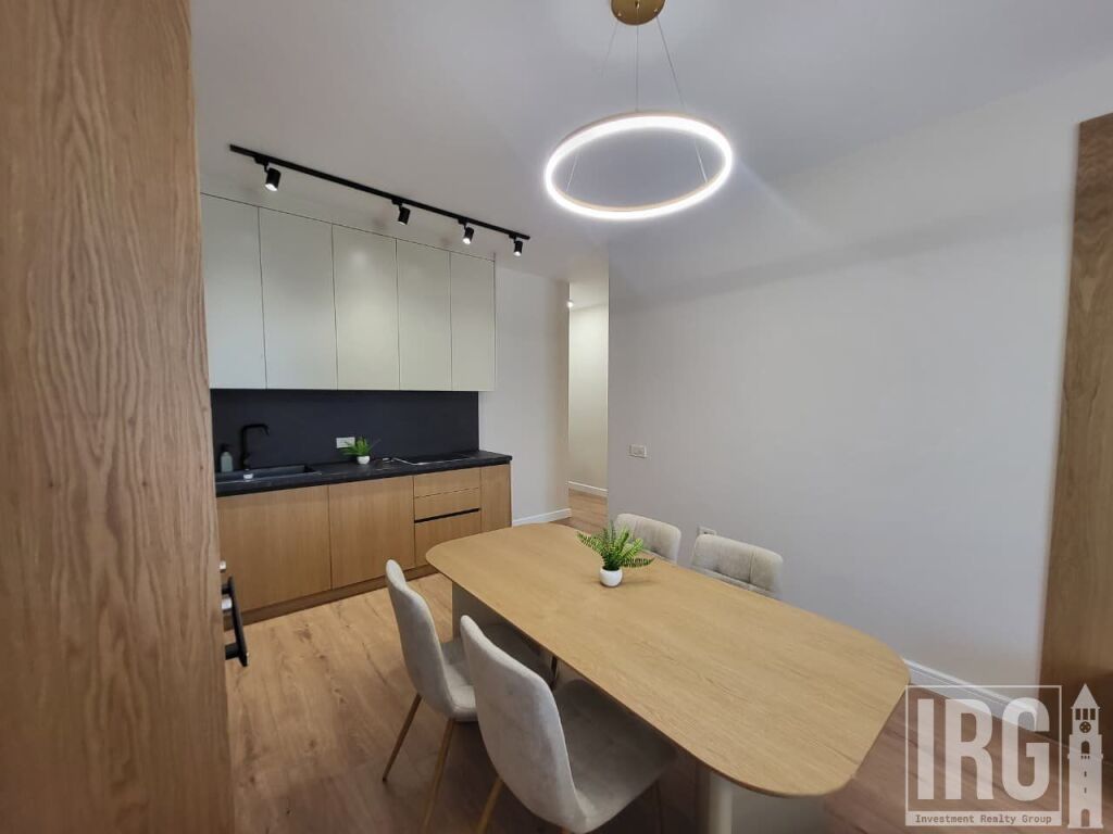 Apartament 2+1 me qera në Rruga Mine Peza, Tiranë, 116 m². Foto 2 nga 3