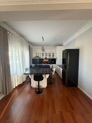Apartment 2+1 for rent in Selitë, Tirana, 100 m². Photo 2 of 6