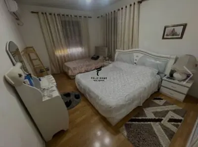 Appartamento 3+1 in affitto a Rruga Bardhyl 6, Tirana, 90 m². Foto 3 di 4