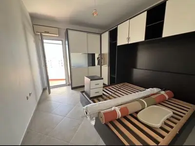 Apartment 2+1 for rent in Ali Demi, Tirana, 120 m². Photo 2 of 5