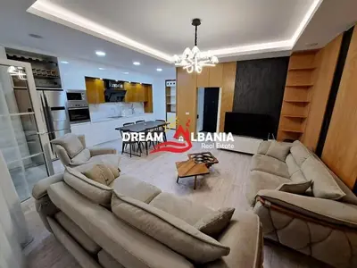 Appartamento 2+1 in affitto a Panorama apartment, Tirana, 115 m². Foto 1 di 12