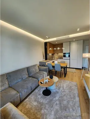 Apartment 1+1 for rent in Kompleksi Dinamo, Tirana, 70 m². Photo 4 of 12