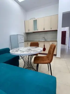 Apartament 1+1 me qera në Qyteti Studenti, Tiranë, 50 m². Foto 1 nga 6