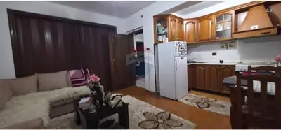Apartament 2+1 me qera në Rruga Qemal Stafa, Tiranë, 90 m². Foto 1 nga 7