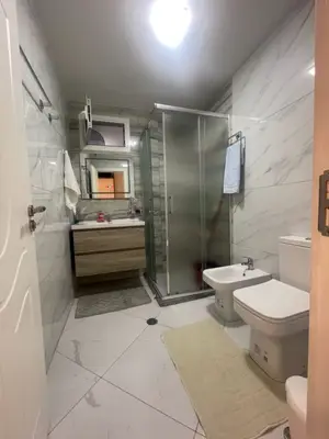 Apartament 2+1 me qera në TEG, Tiranë, 110 m². Foto 8 nga 8