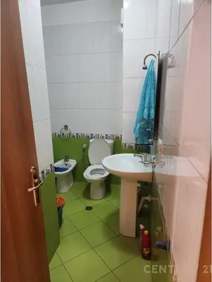 Apartment 2+1 for rent in Rruga e Kavajës, Tirana, 80 m². Photo 9 of 9