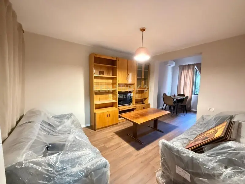 Appartamento 1+1 in affitto a Rruga Abdyl Frashëri, Tirana, 50 m²