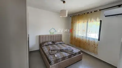 Casa indipendente 2+1 in affitto a Muzeu i Dëshmorëve, Durazzo, 150 m². Foto 2 di 12