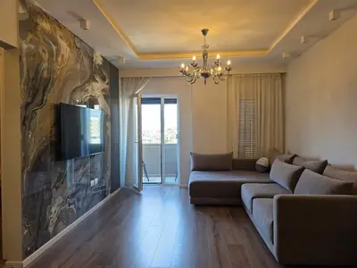 Appartamento 2+1 in affitto a Tirana, 77 m². Foto 1 di 12