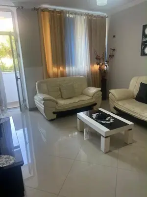 Apartament 2+1 me qera në Gjykata, Durrës, 80 m². Foto 1 nga 11