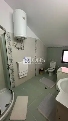 Apartment 3+1 for rent in Komuna e Parisit, Tirana, 144 m². Photo 3 of 8